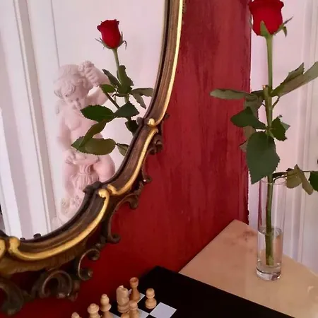A Pochi Passi Da Principe Apartment