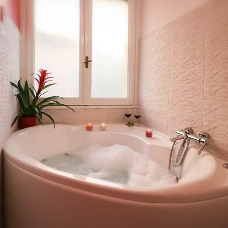A Pochi Passi Da Principe Apartment *